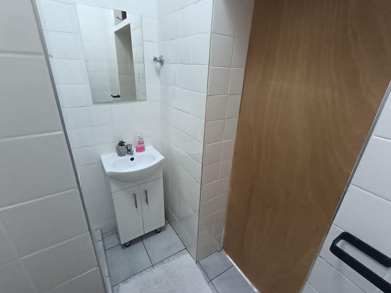 To Let 1 Bedroom Property for Rent in Boston Western Cape